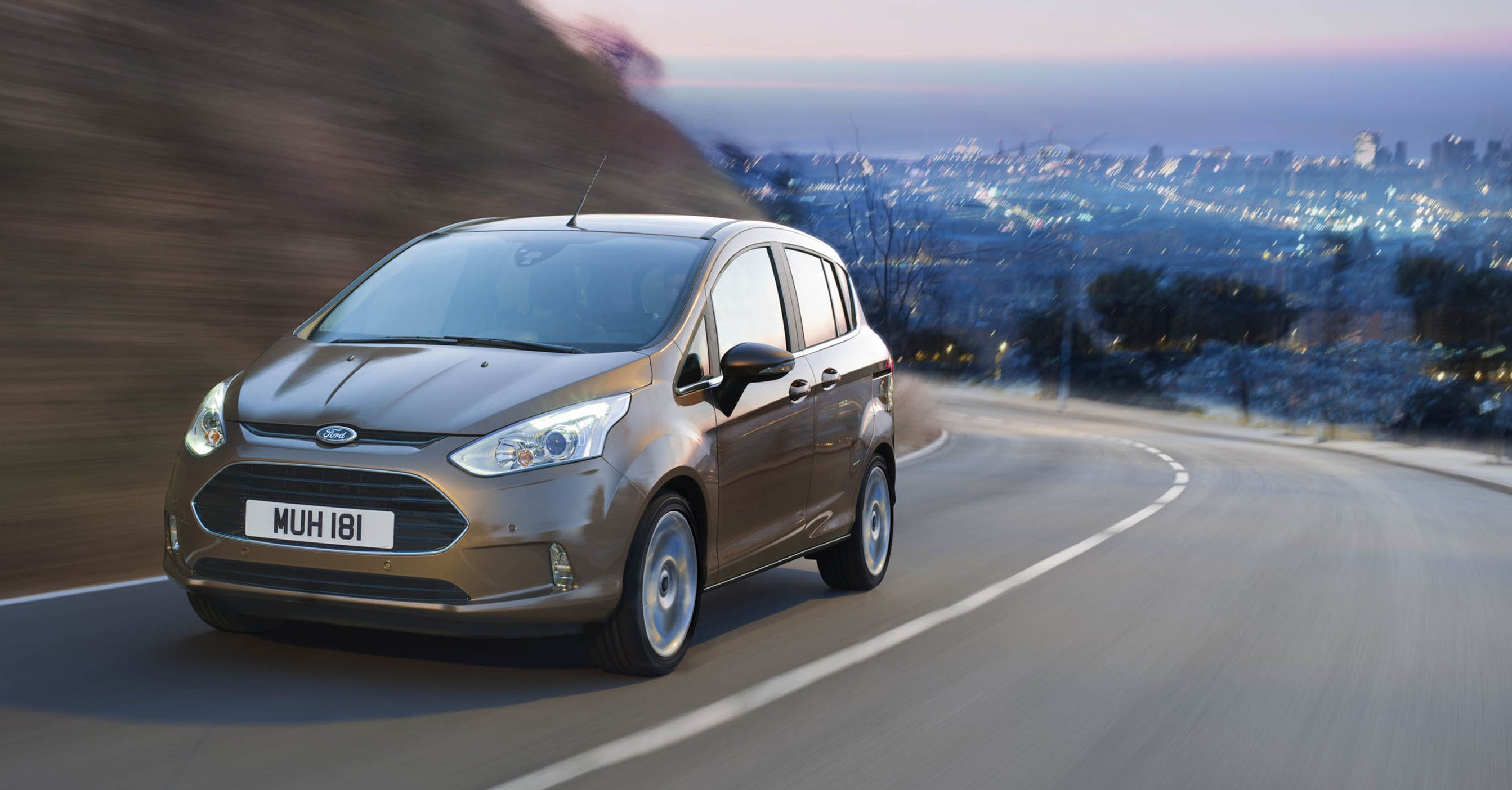 Ford B-Max Review | Carwow