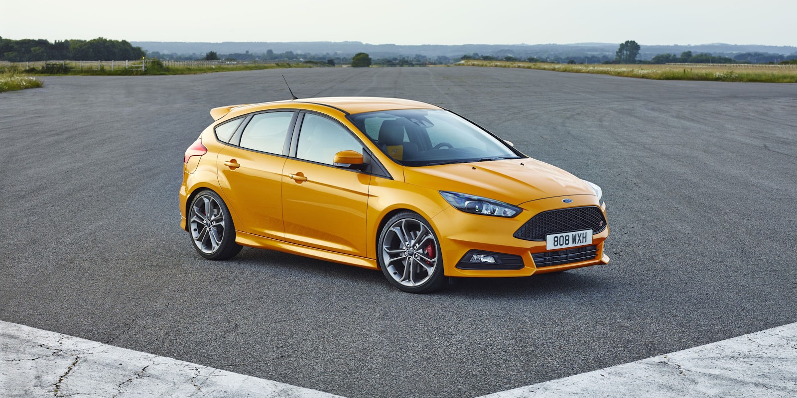 New Ford Focus ST Review carwow New Ford Focus ST Review carwow