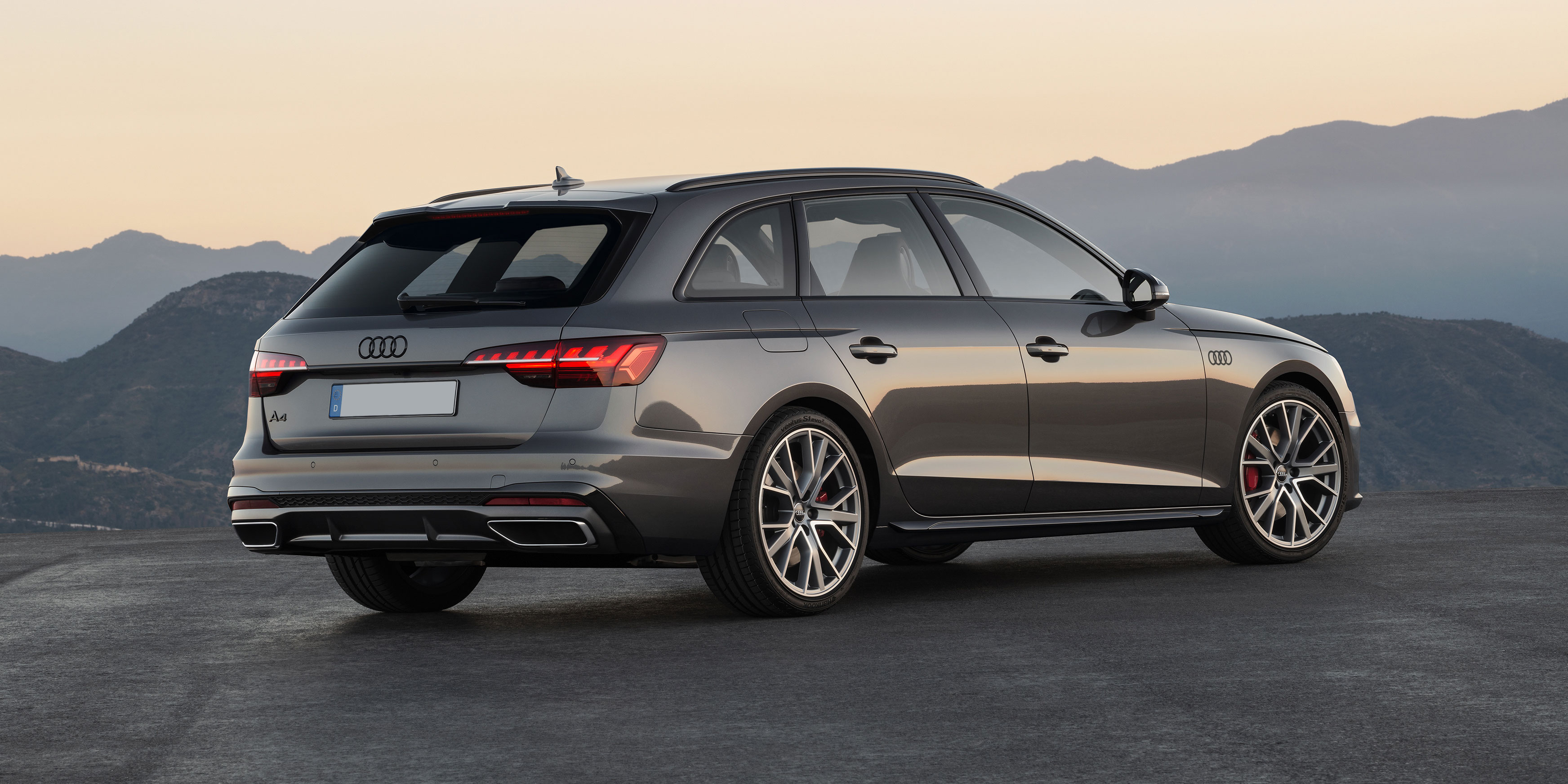 Audi A4 Avant Review 2022 | Drive 