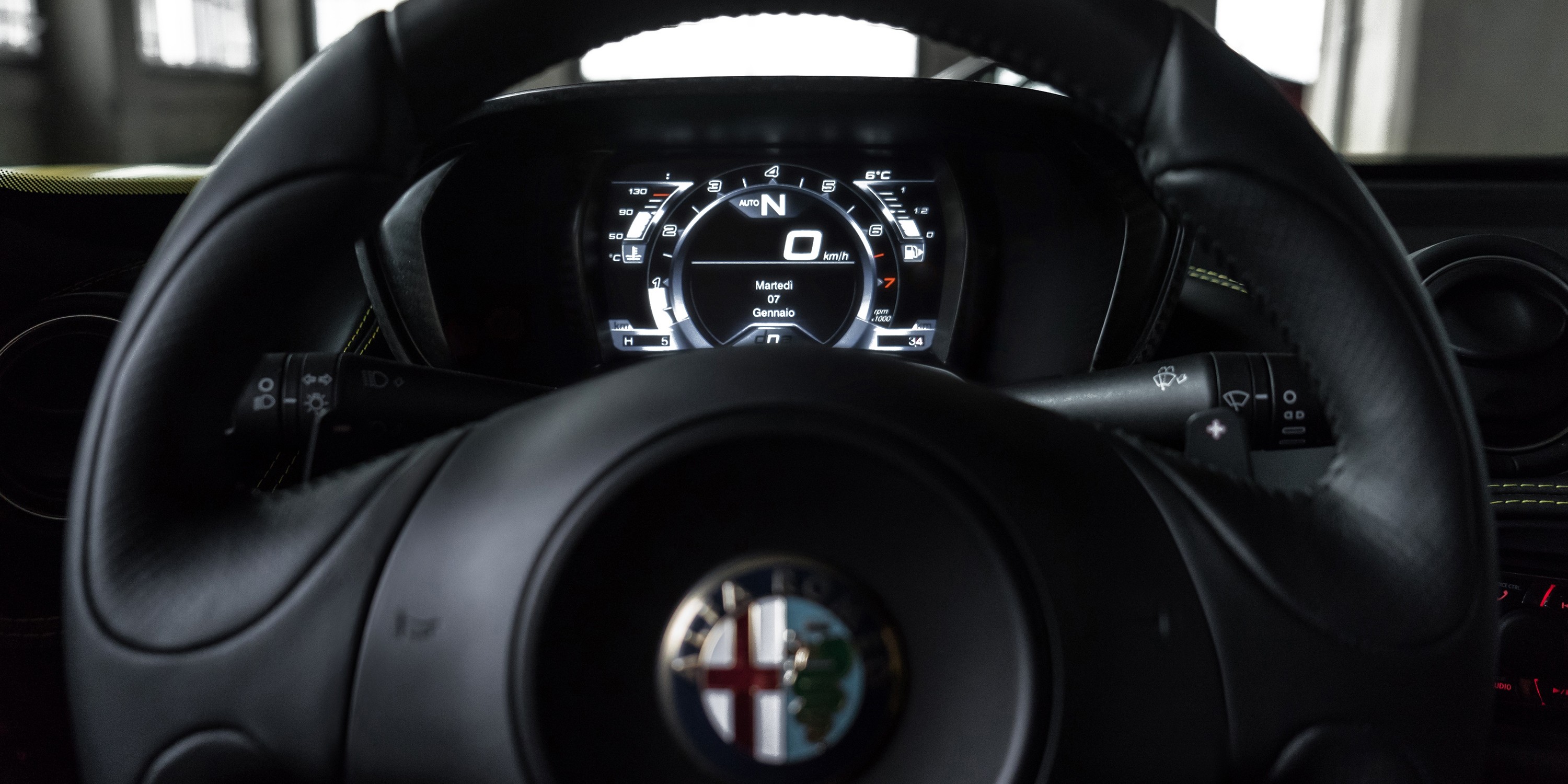 alfa romeo 4c spider convertible