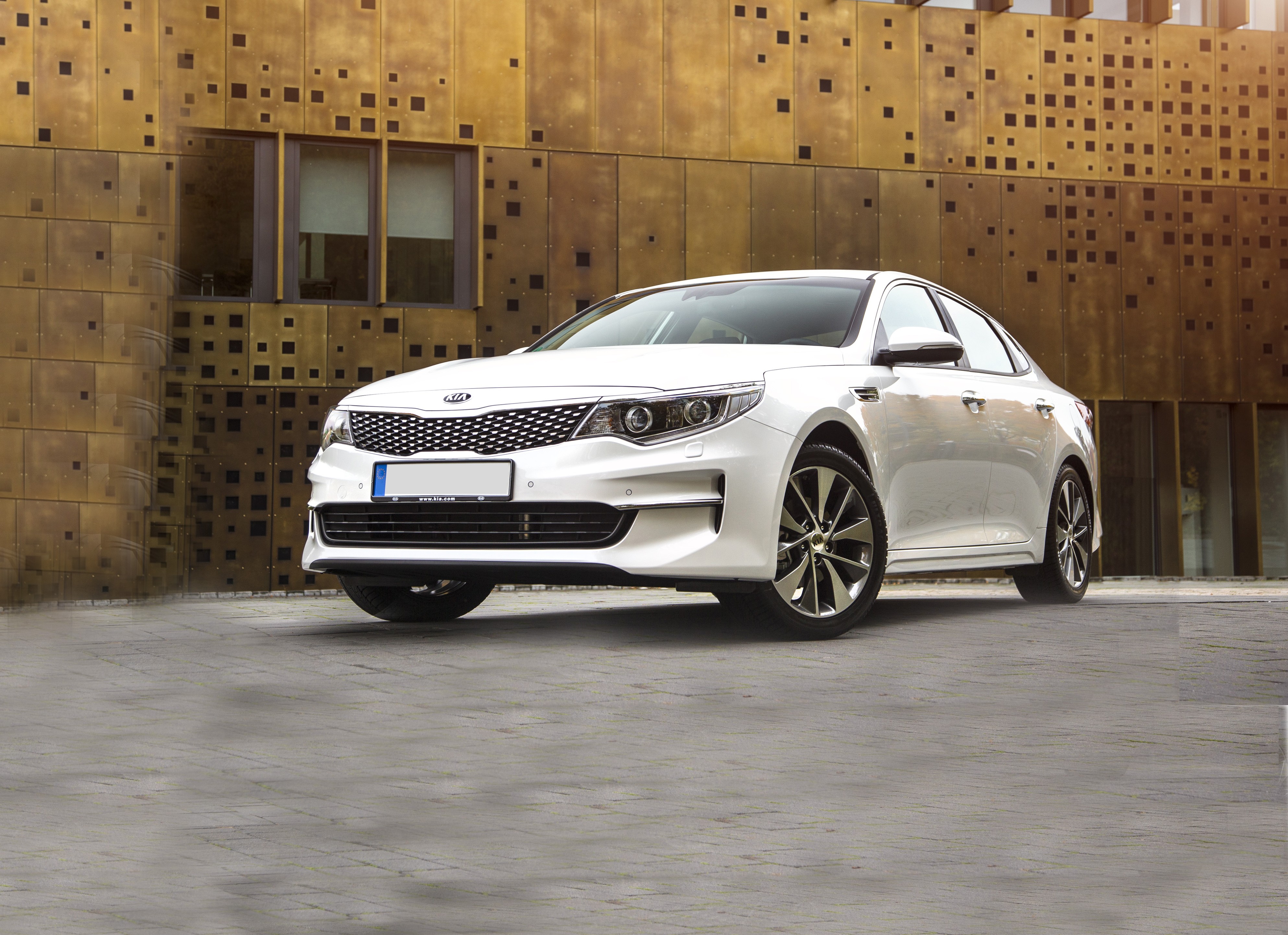New Kia Optima Review carwow