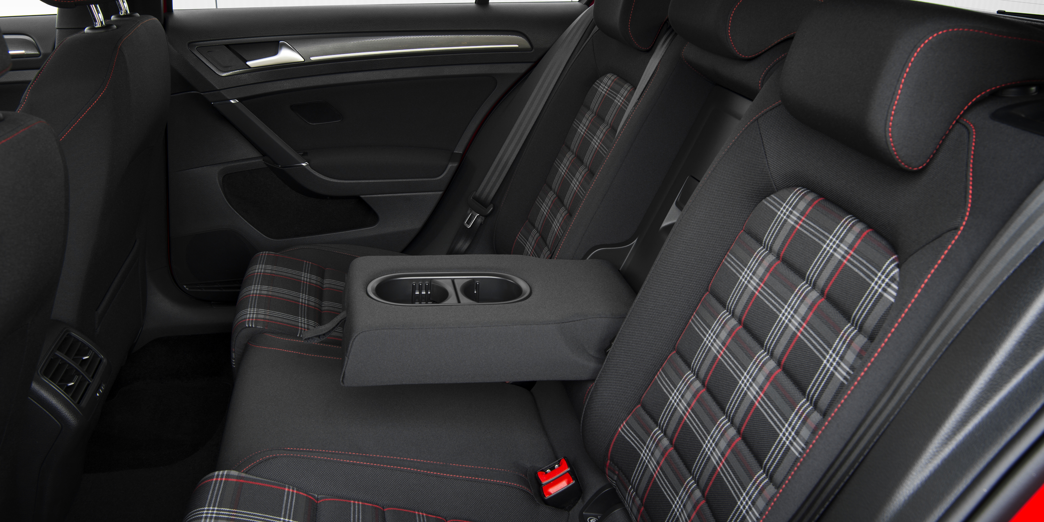 Volkswagen Golf GTI Boot Space & Dimensions carwow