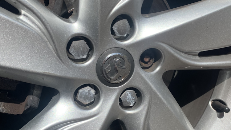 Car locking discount nuts