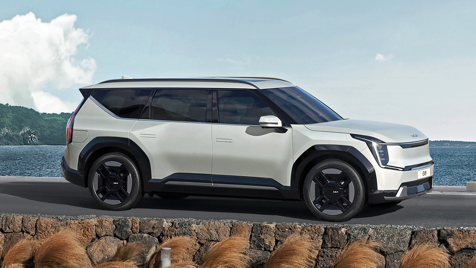 New Kia EV9 electric SUV revealed: price, specs and release date  carwow