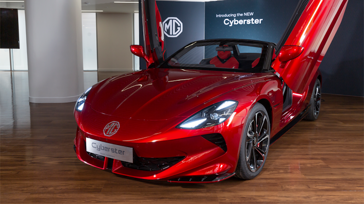 New MG Cyberster on sale in summer this year: all-new electric roadster is  Carwow's Most Anticipated car of 2024