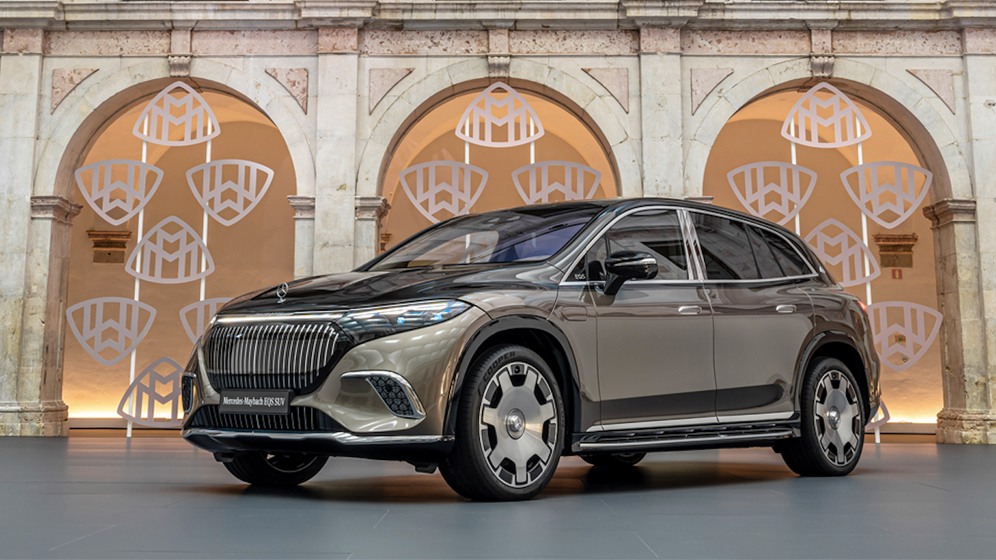 This is the first ever hybrid Maybach: the new Mercedes-Maybach