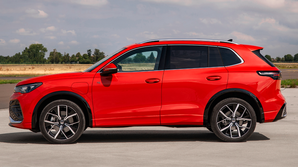 All-new Volkswagen Tiguan: overhauled family SUV revealed | carwow