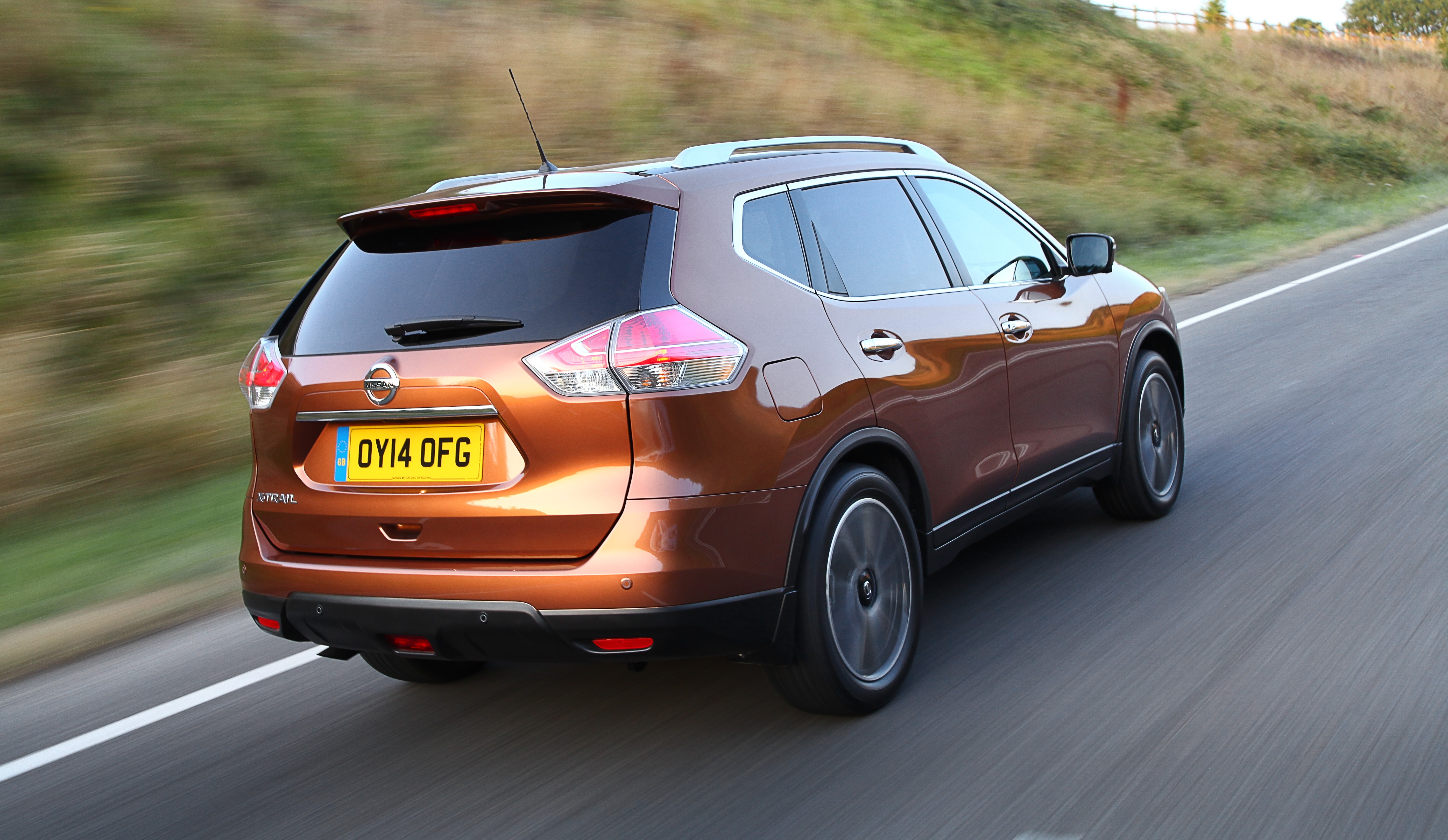 Nissan XTrail Review carwow