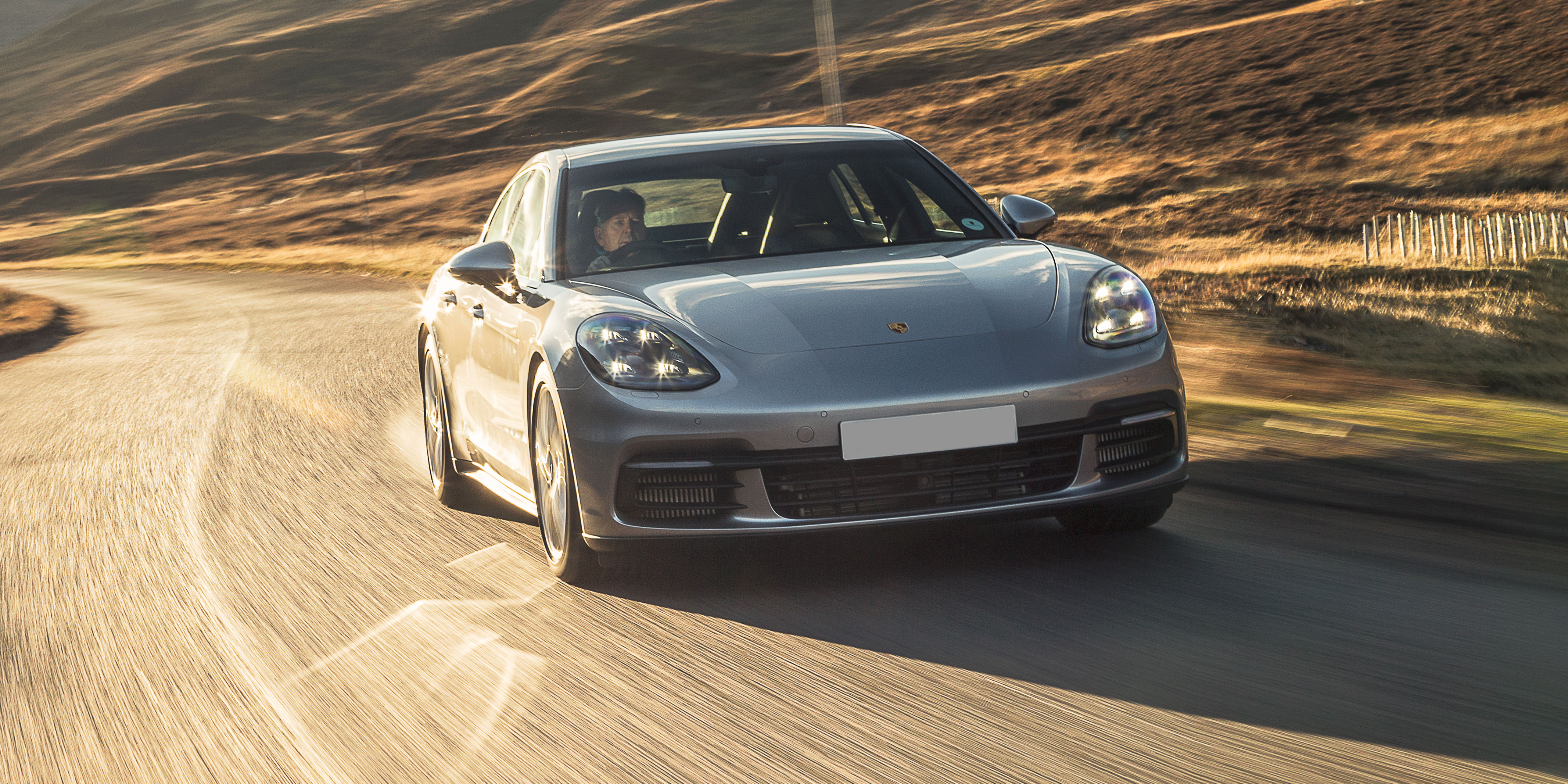 New Porsche Panamera Review carwow