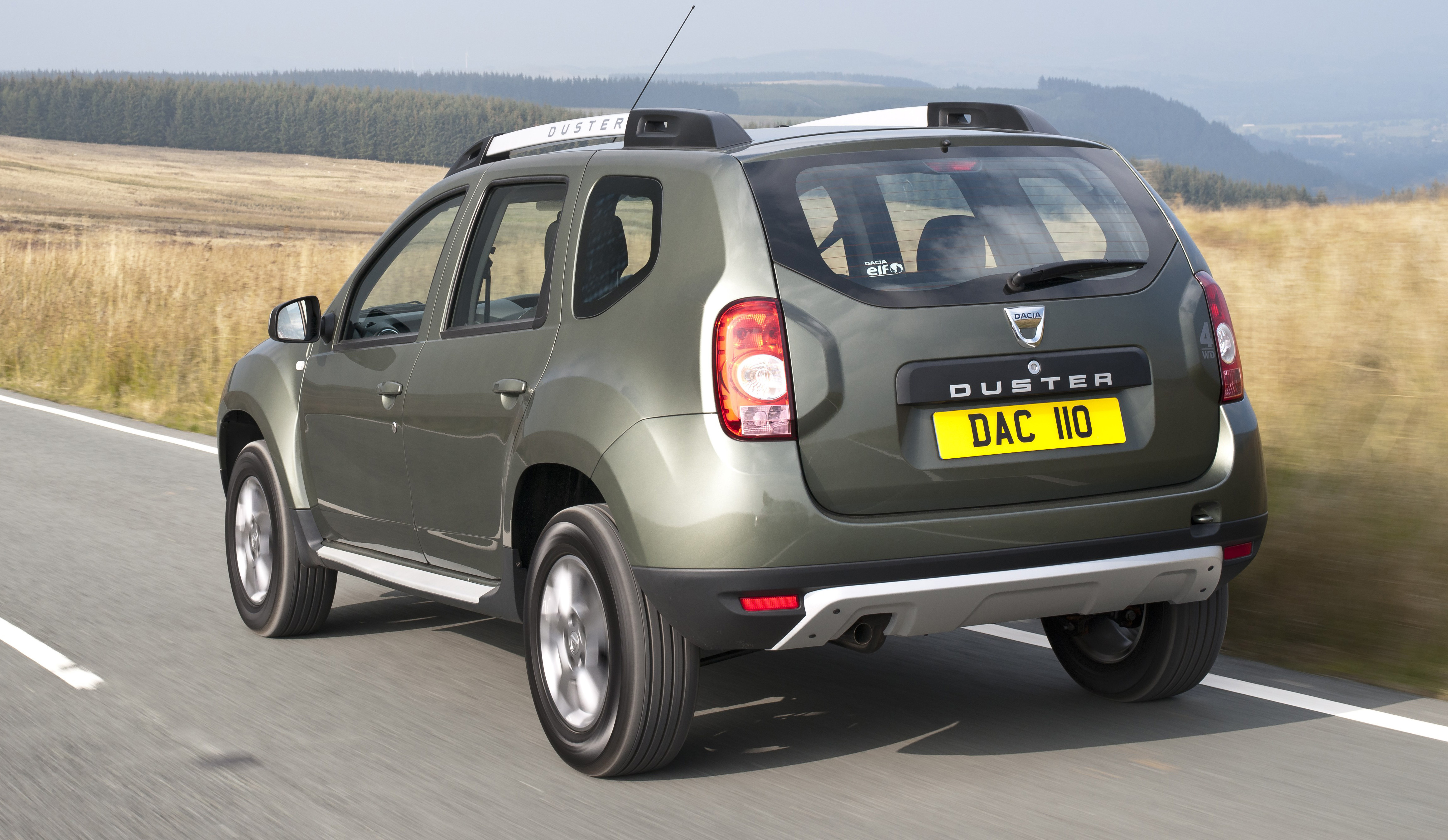 2015 Dacia Duster UK spec unveiled carwow