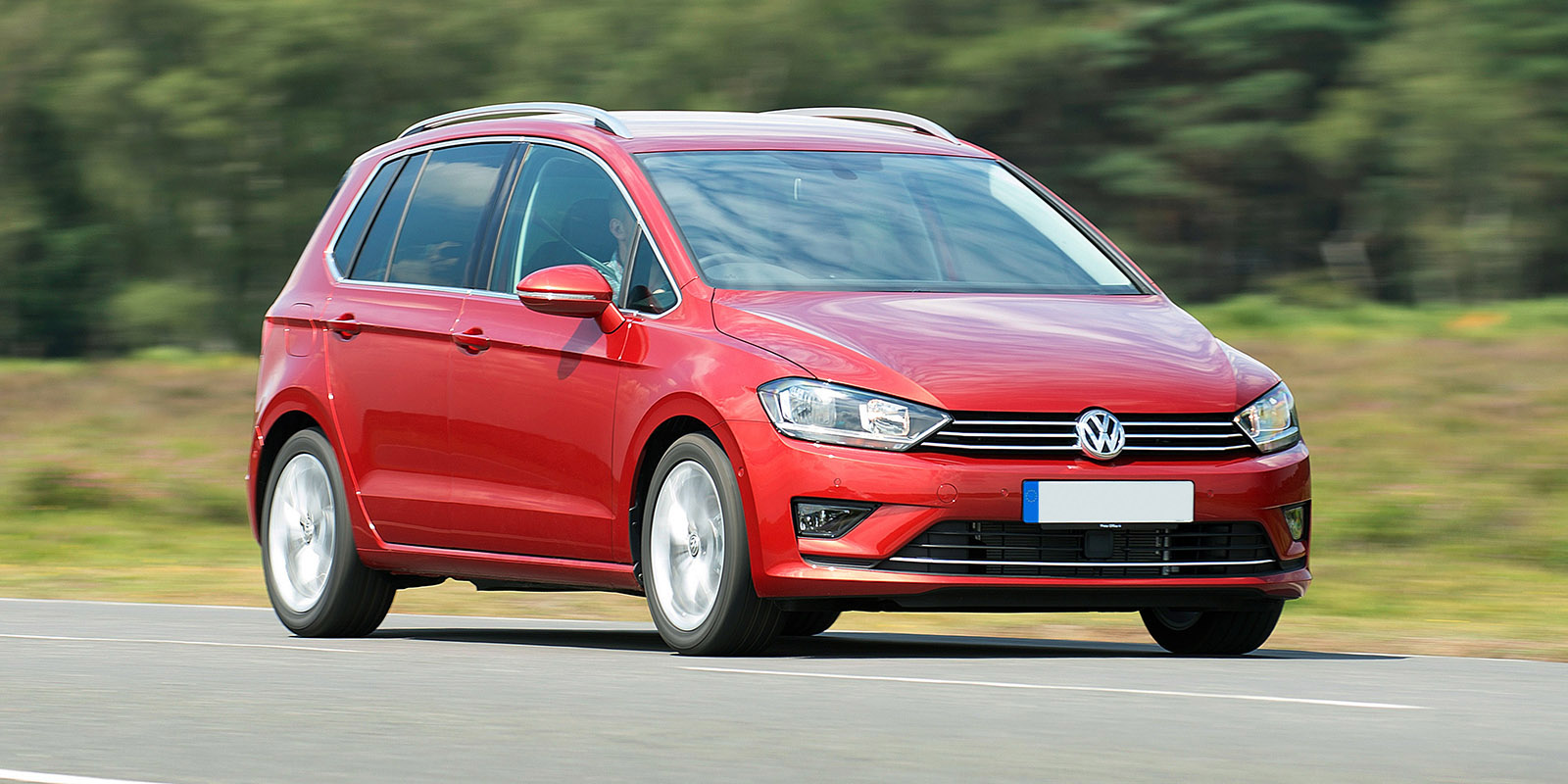 Volkswagen Golf SV Review carwow