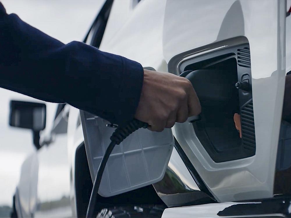 2021 Hummer EV 1000hp electric truck revealed price, specs and release