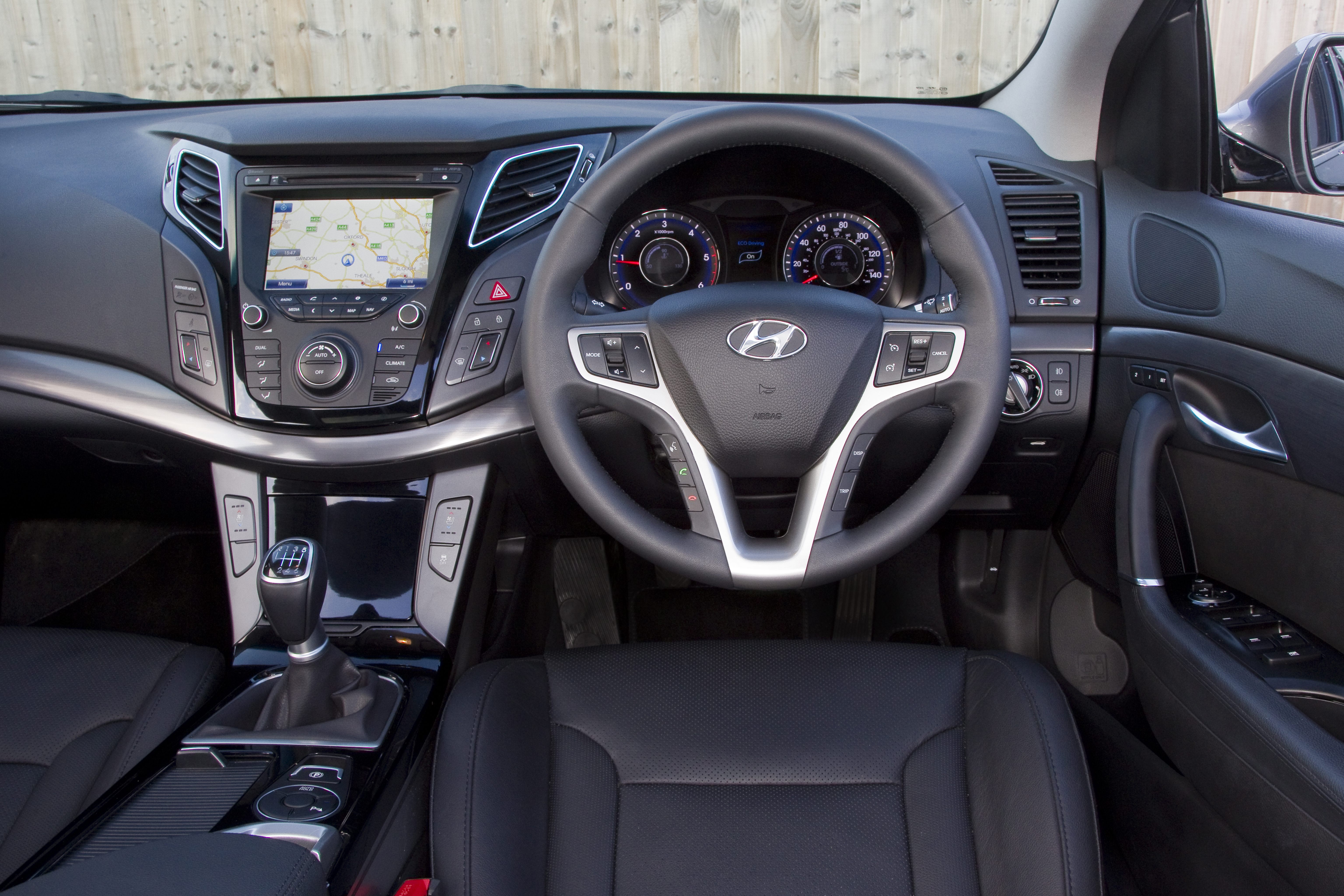 Hyundai i40 интерьер