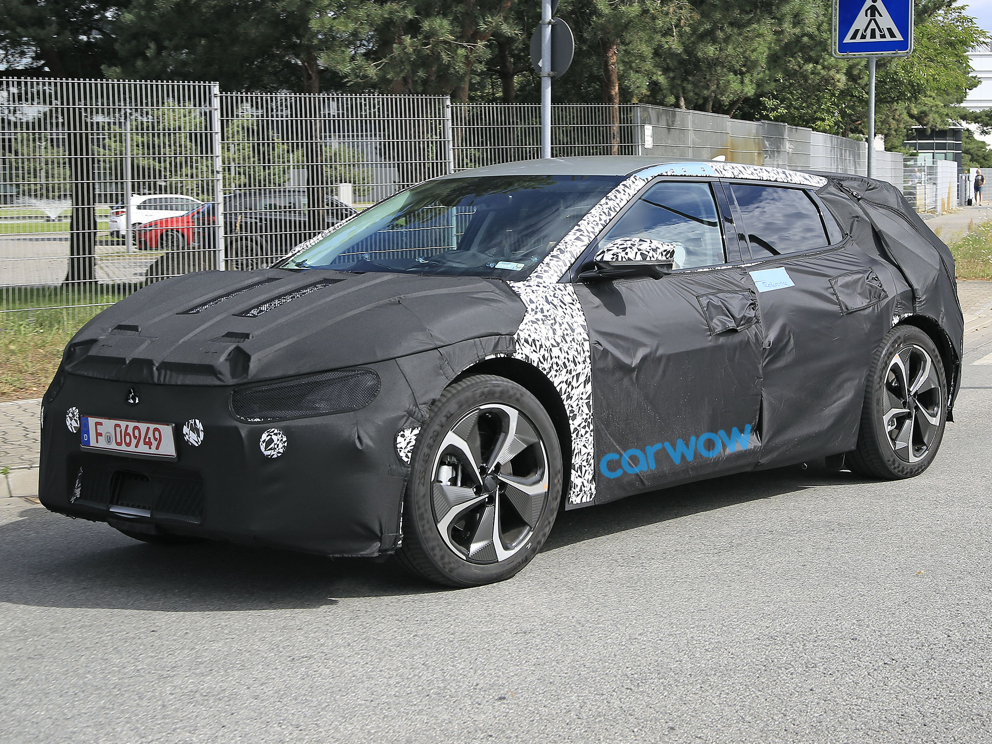 Kia to launch seven new electric cars by 2027 new crossover EV and