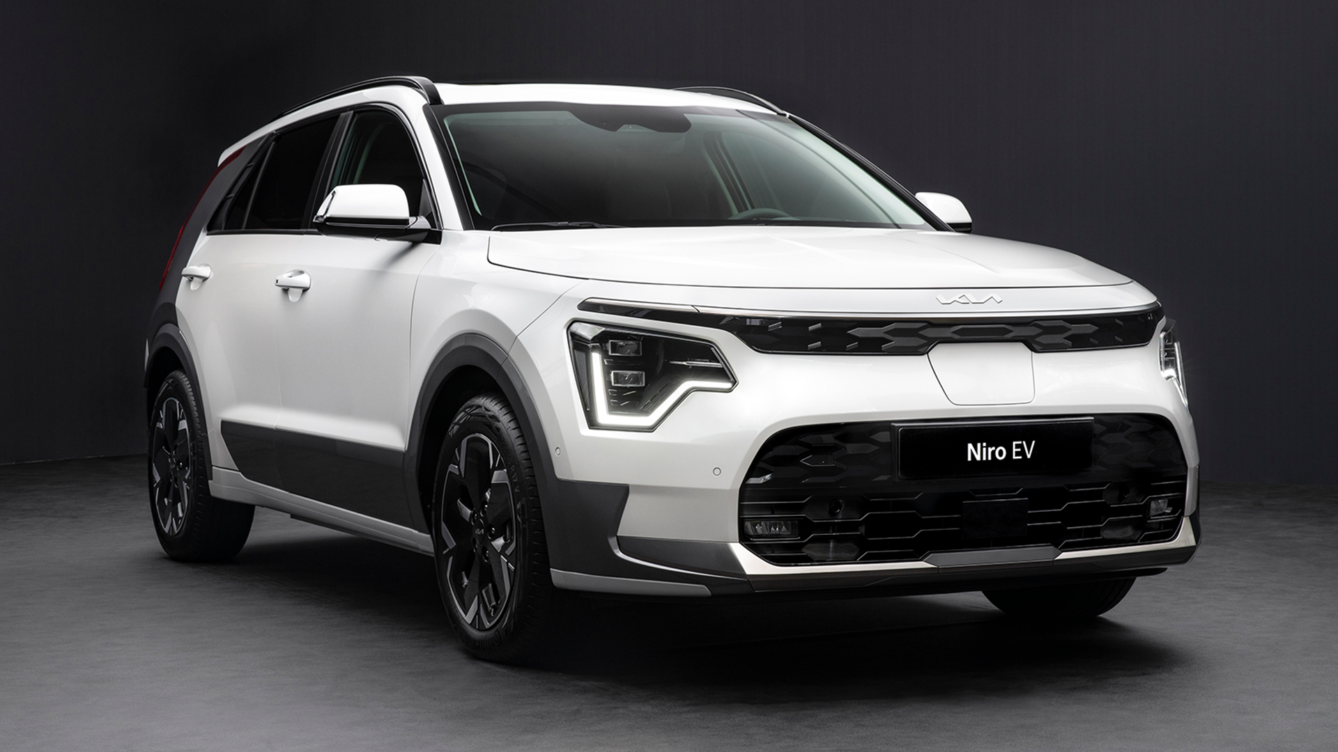 New Kia Niro UK prices and specs confirmed carwow