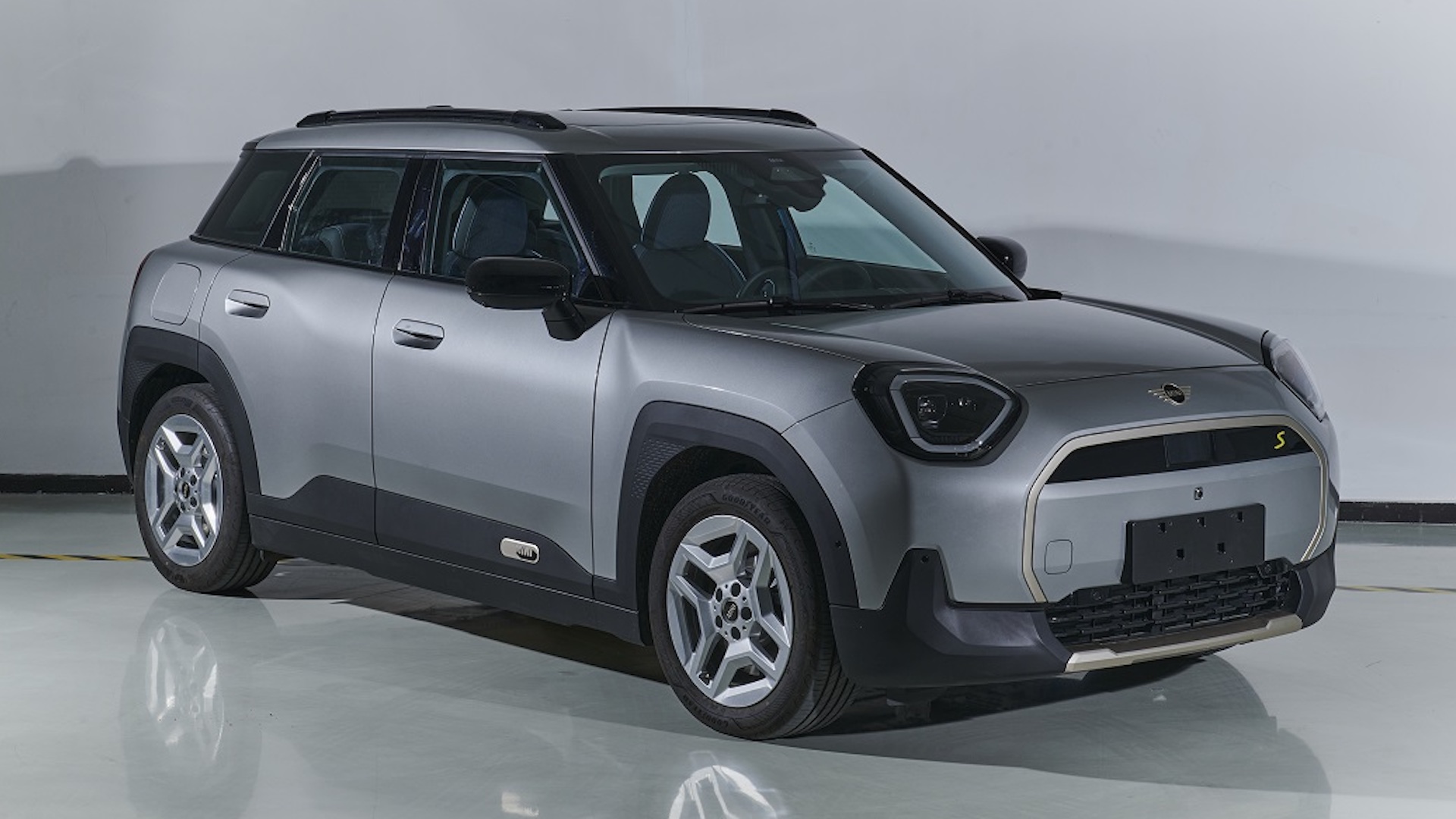 New Mini Aceman: Electric SUV Surfaces Online | Carwow