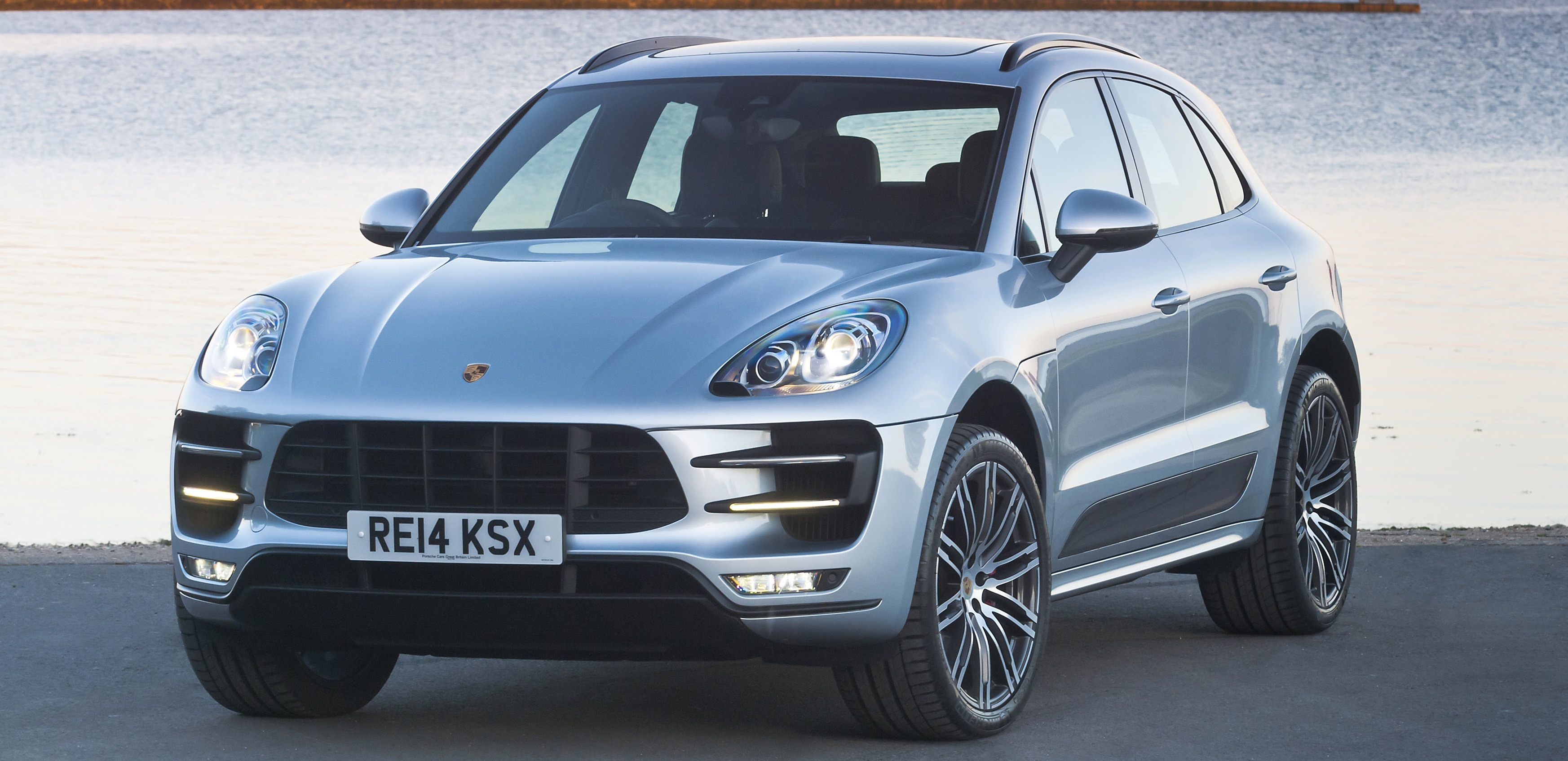 Porsche Macan sizes and dimensions guide carwow